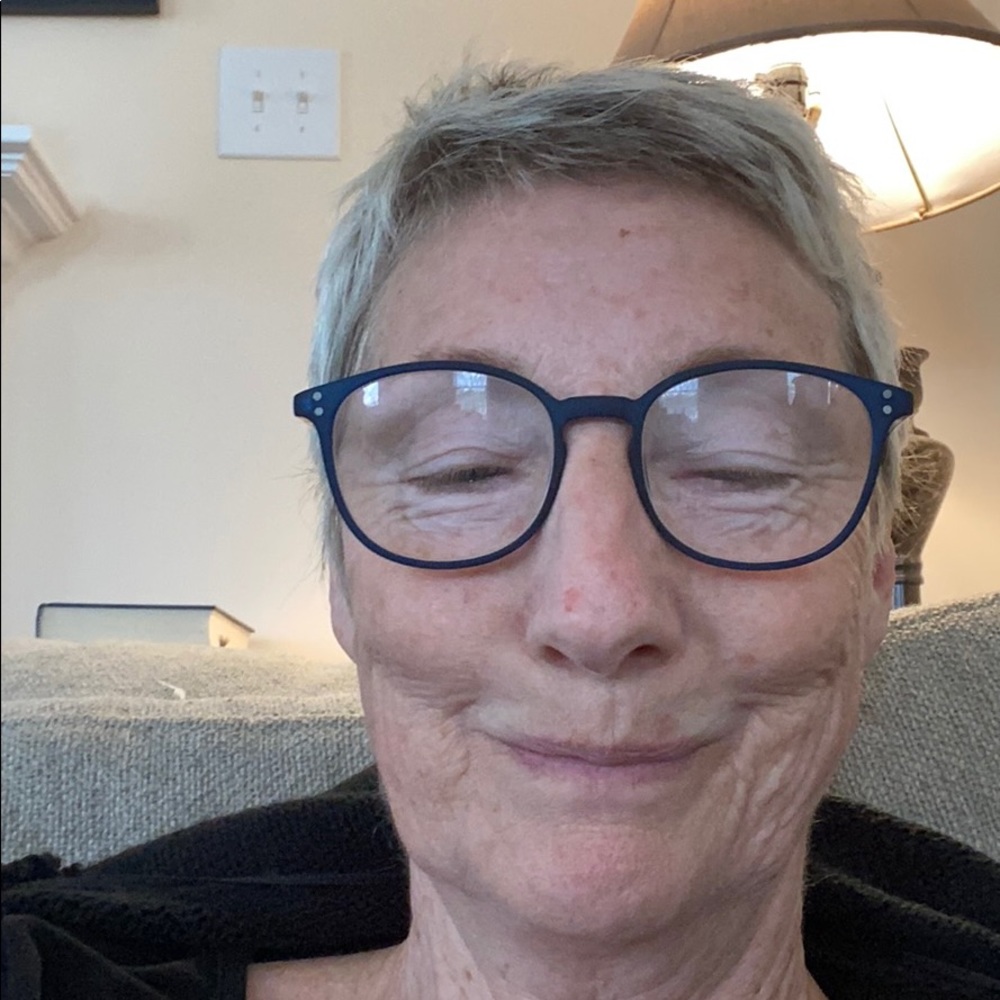 Meet your Posher, Cate